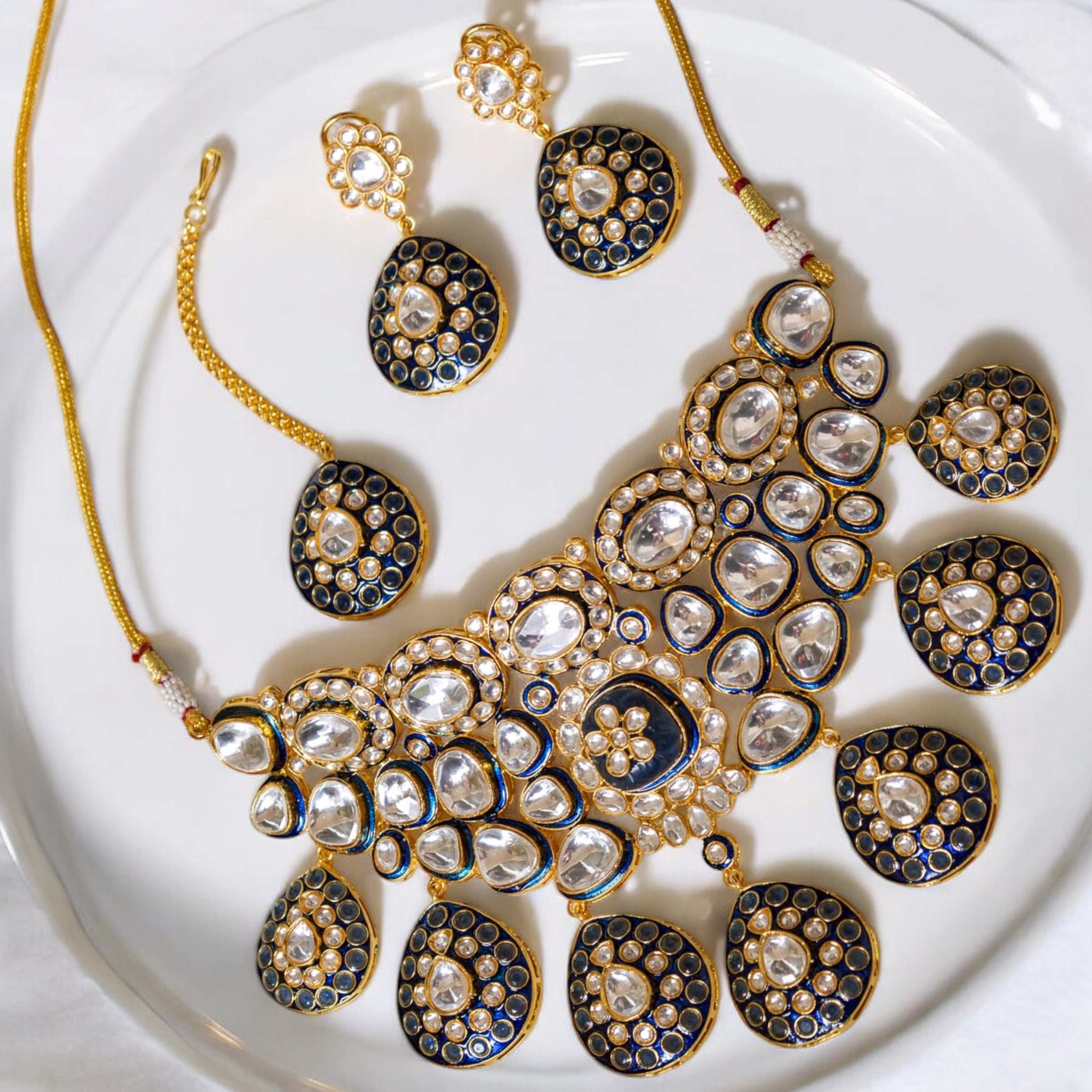 Uncut Polki Kundan Necklace with maangtikaa and earrings